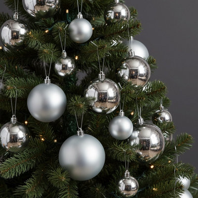 Decoris 2 X 30 Silver Christmas Tree Baubles from B&Q