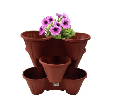 Thumbs Up 3 Terracotta Strawberry Trio Planter Flower Pot Stackable Plastic Patio Herb Planter from B&Q