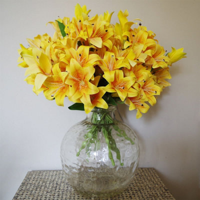 B&Q -  12 X 60Cm Artificial Lily Stem Yellow (144 Flowers)