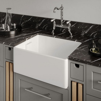 Reginox Belfast Ii 1.0 Bowl White Ceramic Kitchen Sink With Weir Overflow from B&Q