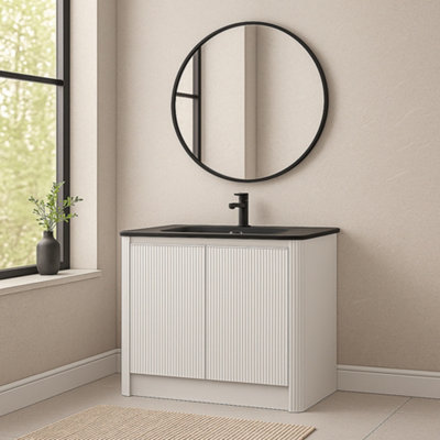 Plum&clay Isla Ribbed Fluted White Freestanding Bathroom Vanity Unit & Black Basin Set (W)1000mm from B&Q