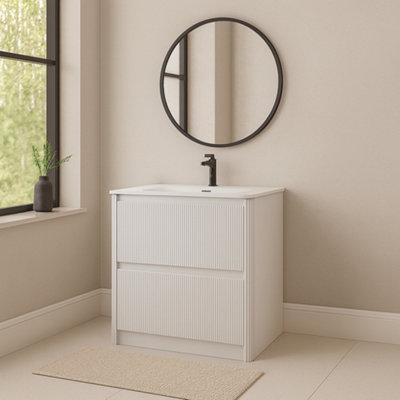 Plum&clay Isla Ribbed Fluted White 2 Drawer Freestanding Bathroom Vanity Unit & White Basin Set (W)800mm from B&Q