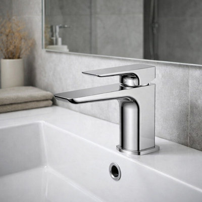 Plum&clay Zoia Chrome Basin Mono Mixer Tap With Click Clack Basin Waste from B&Q