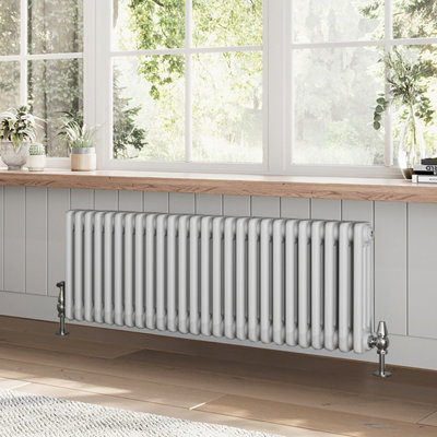 B&Q -  Braxton White Triple Horizontal Column Radiator (H)400mm (W)1190