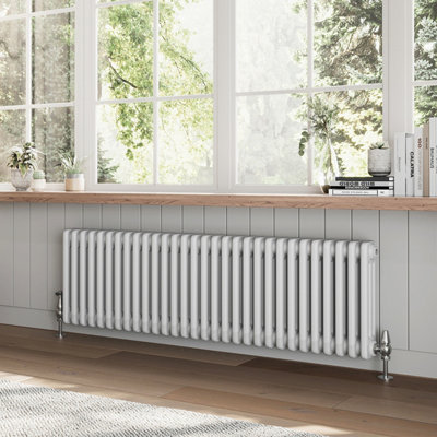 B&Q -  Braxton White Triple Horizontal Column Radiator (H)400mm (W)1370