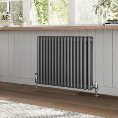 B&Q -  Braxton Grey Triple Horizontal Column Radiator (H)600mm (W)785