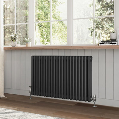 B&Q -  Braxton Black Triple Horizontal Column Radiator (H)600mm (W)1010