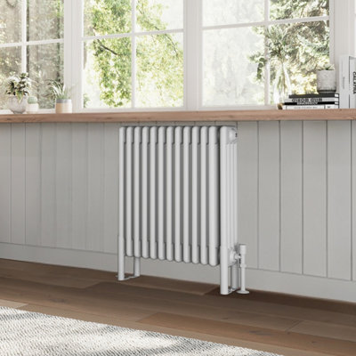 B&Q -  Braxton White Quadruple Horizontal Column Radiator (H)600mm (W)605
