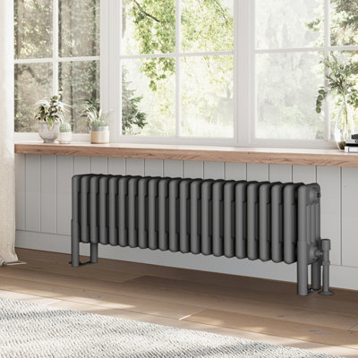 B&Q -  Braxton Grey Quadruple Horizontal Column Radiator (H)300mm (W)1010