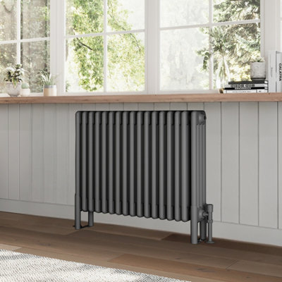 B&Q -  Braxton Grey Quadruple Horizontal Column Radiator (H)600mm (W)785