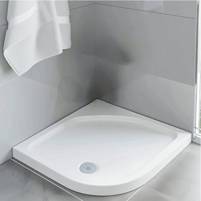 Plum&clay Pearl Quadrant Low Profile Anti Slip White Shower Tray (L)900mm (W)900mm (H)50mm from B&Q
