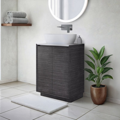 Plum&clay Matterhorn Dark Oak Floor Standing Bathroom Vanity Unit With White Countertop (W)600mm (H)850mm from B&Q