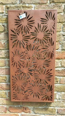 Inspirational Gifting Daisy Decorative Screen Wall Art Plaque 780mm Tall from B&Q