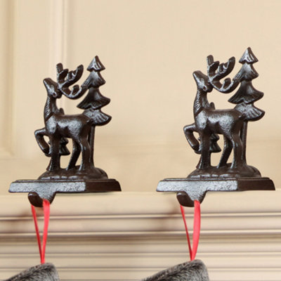 Dibor Set Of 2 3D Reindeer Decorative Stocking Hook Fireplace Stocking Holder Christmas Stocking Holders from B&Q