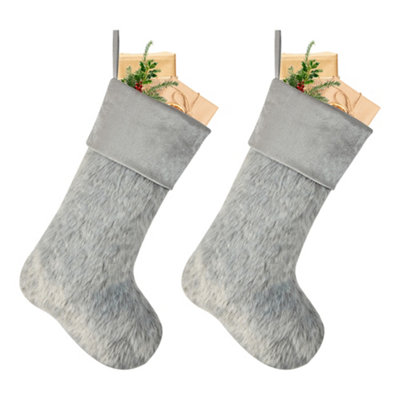 Dibor Set Of 2 Traditional Beresford Grey Faux Fur Xmas Gift Decoration Christmas Stocking