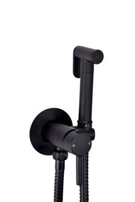 Scudo Matt Black Manual Douche Valve Spray And Valve from B&Q