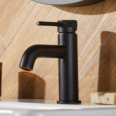 FNX Bathrooms Ravello Matt Black Basin Mixer Tap With Peg Lever & WasteModern Brass Design from B&Q