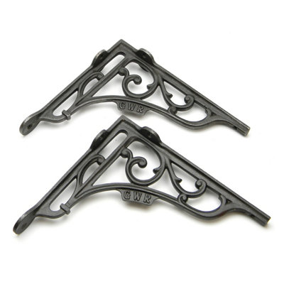 OakcraftsPair Of Antique Cast Iron 'gwr' Railway Shelf Brackets200mm X 175mm from B&Q