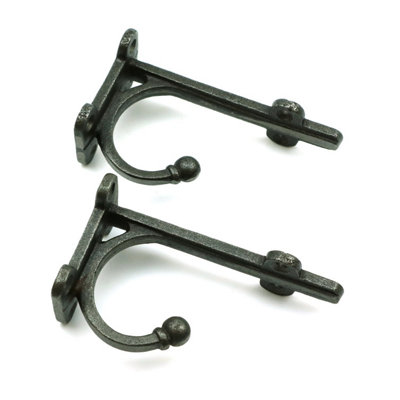 OakcraftsPair Of Antique Cast Iron Tranby Shelf Brackets With Hook100mm from B&Q