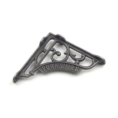 OakcraftsPair Of Antique Cast Iron Victorian Style Yorkshire Shelf Brackets125mm X 125mm from B&Q