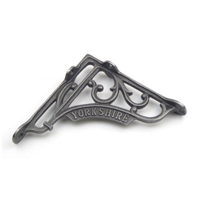 OakcraftsPair Of Antique Cast Iron Victorian Style 'yorkshire' Shelf Brackets150mm X 150mm from B&Q
