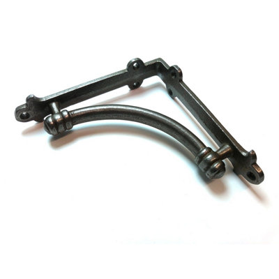 OakcraftsPair Of Albion Antique Cast Iron Shelf Brackets140mm X 140mm from B&Q