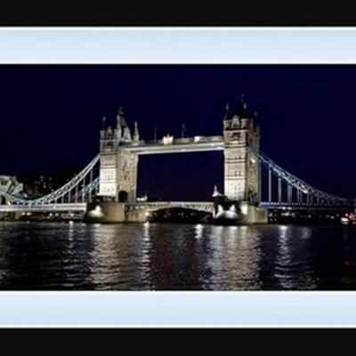 Biznest London Bridge At Night Picture Liquid 3D Wall Decor Glitter Wall Art Mirrored Frame 85X45Cm B-Cy005 from B&Q