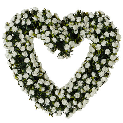Biznest Heart Flower Wreath Green & White Elegant Floral Home Décor Beautiful Floral Arrangement For Wall Or Door 43 X 43Cm from B&Q
