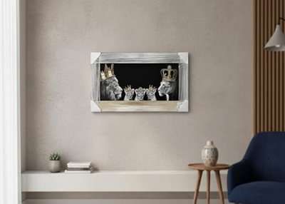 Biznest 3D Liquid Glitter Art Work Mirrored Frame Lion Royal Family Golden Wall 85 X 45 Cm (King & Queen With 2X Boys 1X Girl) from B&Q
