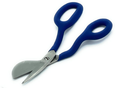 Cca Napping Duckbill 7 Inch Carpet Pile Trimming Scissors Right Handed With Blue Rubber Moulded Handles from B&Q