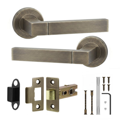 B&Q - DecoranddecorAntique Brass Door Handle SetInternal Door Handle SetLatch Kit 64mmLumina Range