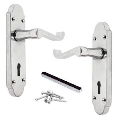 Betley Butterfly Epsom Door Handle Key Lock Scroll LeverPolished Chrome from B&Q