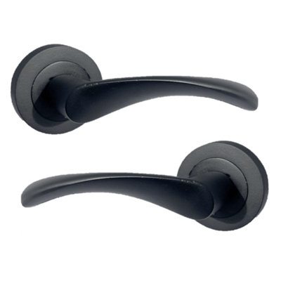 Betley Butterfly Astrid Door Handles Latch Twist Lever On RoseMatt Black 120mm from B&Q