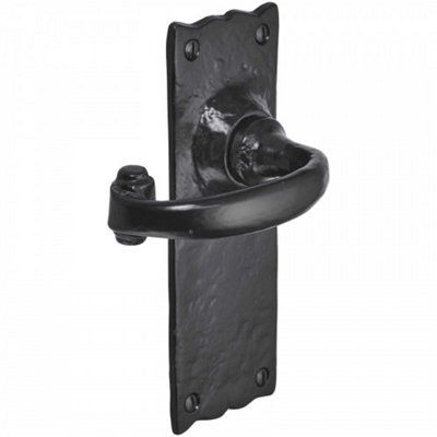 Betley Butterfly Iron Door Handles Black 158 X 55mm Antique Vintage Cottage Lever Latch Handle from B&Q