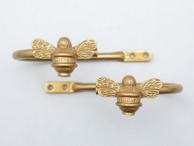 Brass bee Bee Curtain HoldbacksGold Finish from B&Q