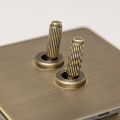 Brass Bee Antique Brass 2 Gang Intermediate Toggle Switch