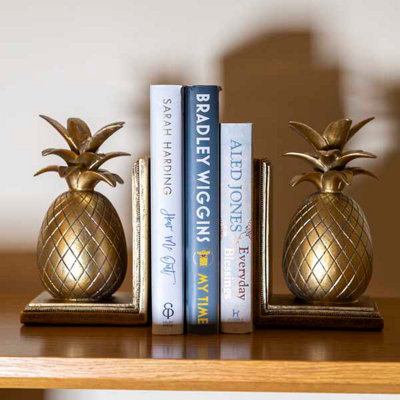 Madison & Mayfair Art Deco Style Gold Pineapple Bookends from B&Q