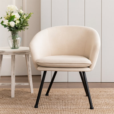 Madison & Mayfair Luxurious Dixier Leisure Chair In Cream