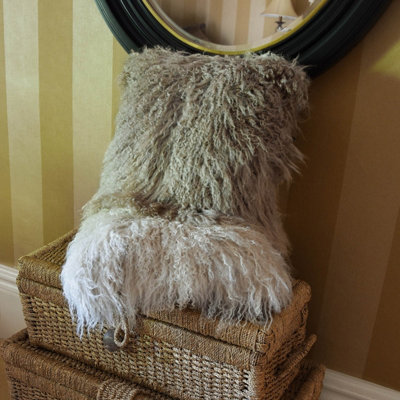 Madison & Mayfair Elegant Taupe Square CushionFleece & Suede Comfort