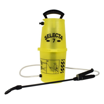 Selecta 7 Hand Pump Sprayer For Weed KillingCleaning  & Sealing (5L) from B&Q