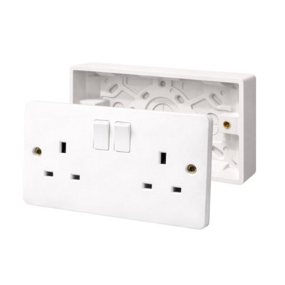  - Shpelec Curved Edge White 2 Gang Switched Socket And 25mm Surface Pattress Box Set13A Double Socket With Back Box