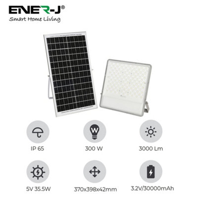B&Q -  300W Led Floodlights With Solar Panels30W Solar Panel30Ah Battery3300 Lumens