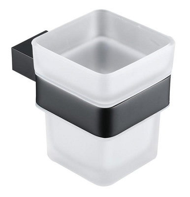 B&Q -  Ft Tumbler And Holder Matt Black