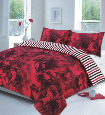 Homespace Direct Ltd Roses Teal Duvet Cover SetSize King from B&Q