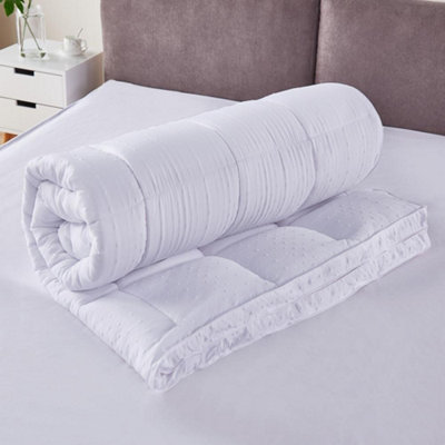 Kampala Hill Mattress Topper 3D Bubble 5Cm Deep Hotel Quality Double from B&Q
