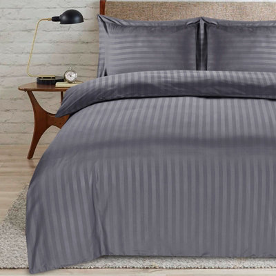 Casabella Satin Stripe Double Grey Duvet - Grey - Image 3