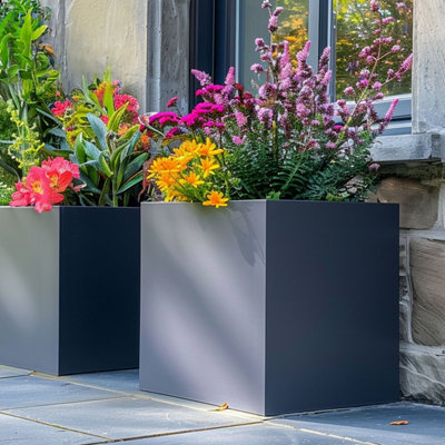 B&Q -  40Cm Zinc Galvanised Matte Grey Square Planter