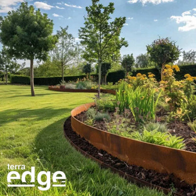Woven Wood 100Cm Corten Steel Lawn Edging 15Cm High  (1 Set / 5Pcs)Pre-Rusted from B&Q
