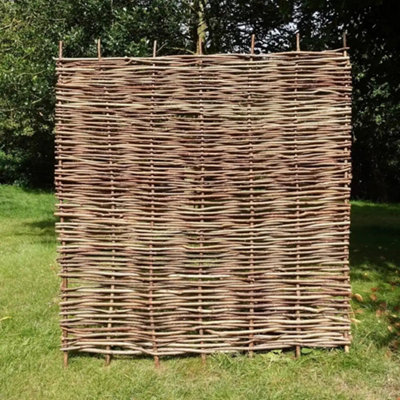 B&Q -  4Ft X 6Ft Hazel Hurdle Fence Panel Premium Weave