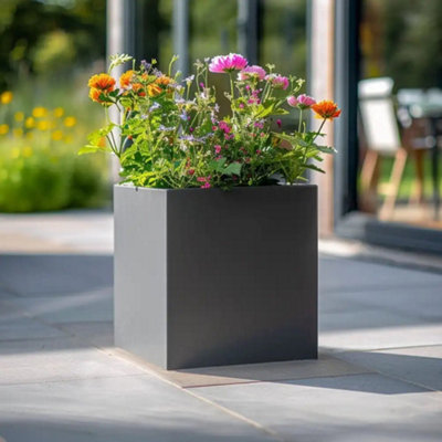 B&Q -  30Cm Zinc Galvanised Matte Grey Square Planter